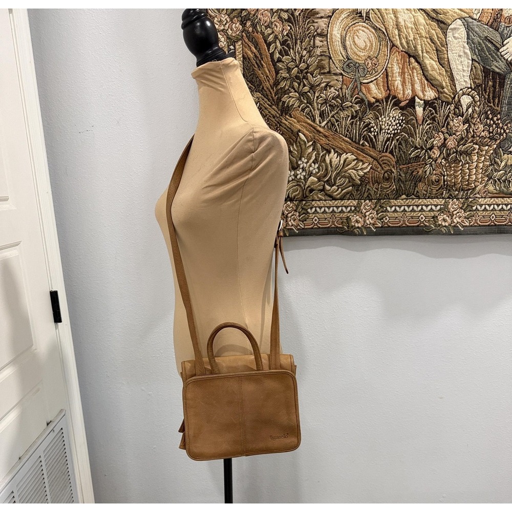 Tignanello Crossbody Bag‎ Womens Small Tan Leather Flap Shoulder Organizer Purse